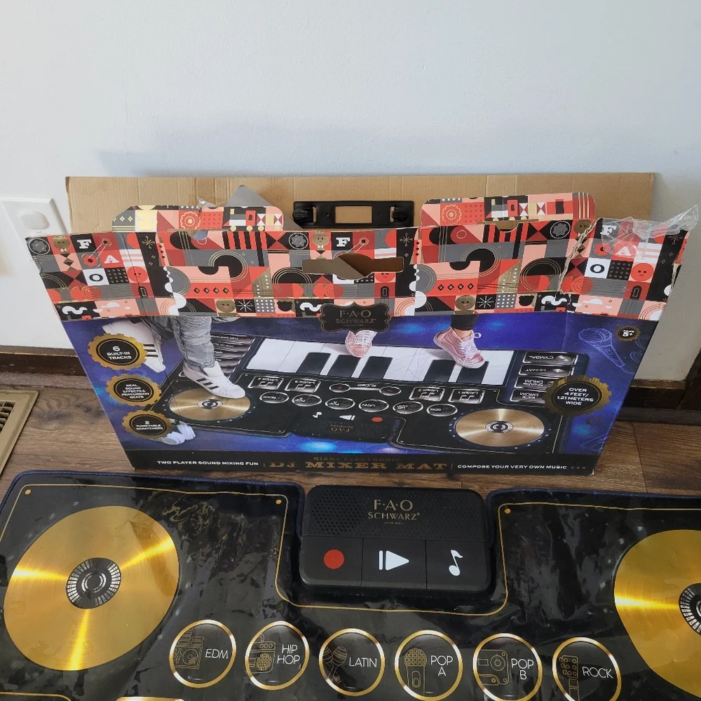 FAO Schwarz Giant Piano DJ Mixer & Recorder Dance Toy Electronic Music Mat WORKS
